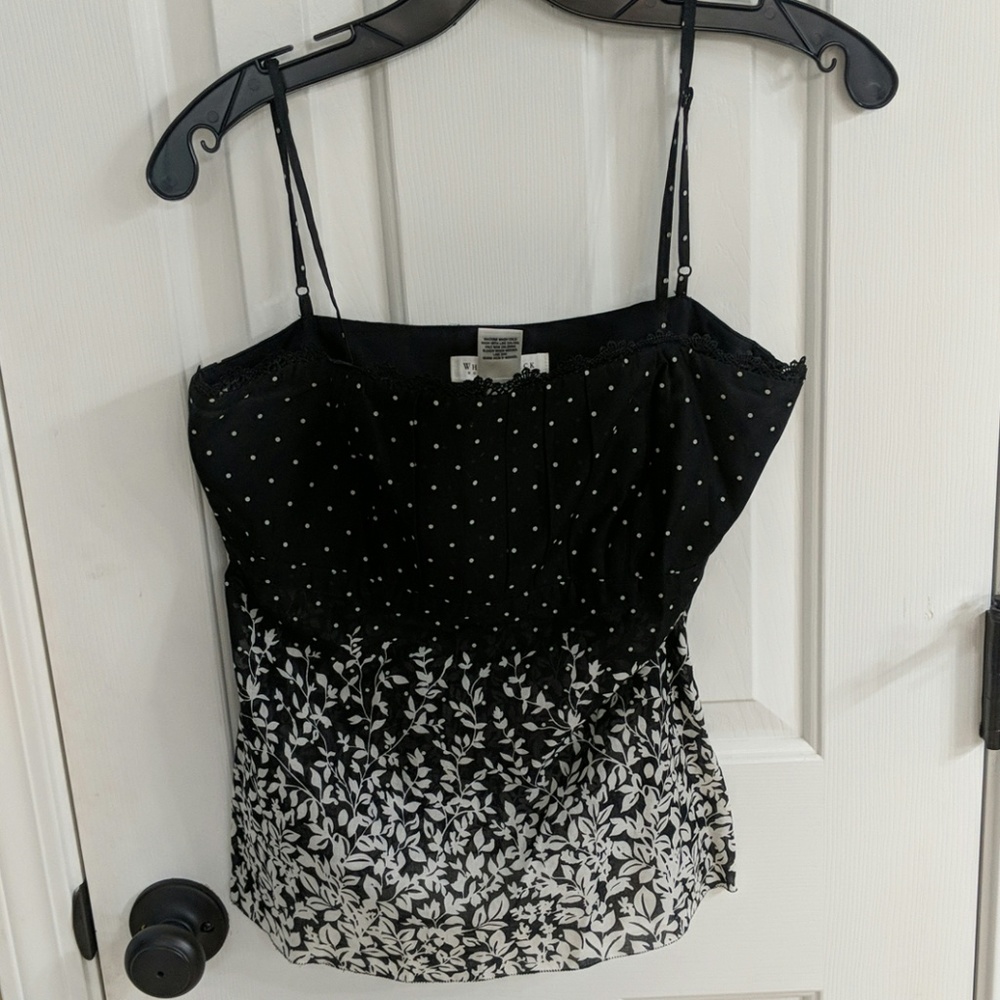 Whbm black and white top